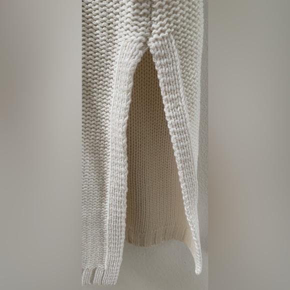 525 America Cozy Cream Cable Knit Sweater Dress - Picture 10 of 11